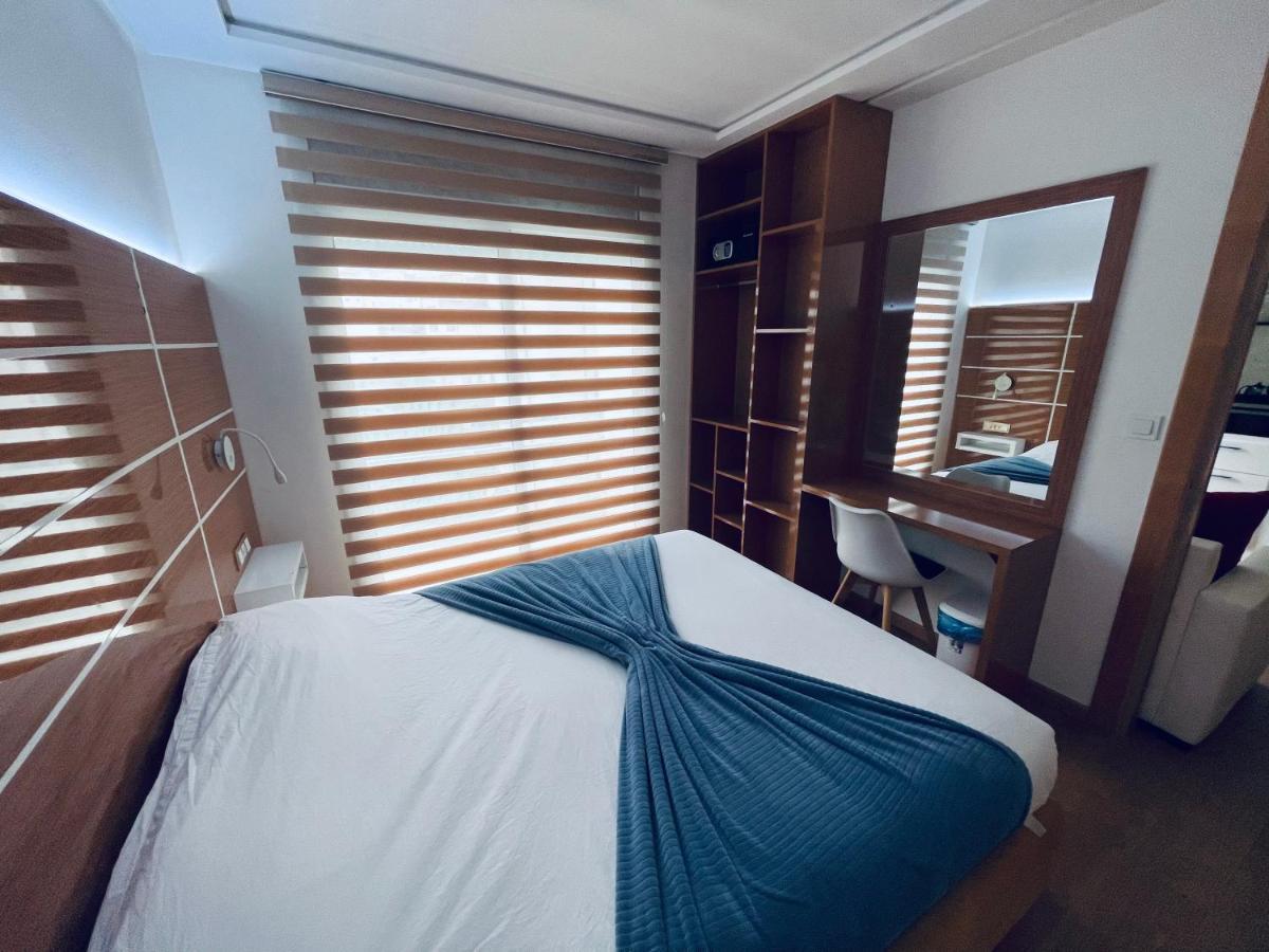 Appart Hotel Puerto Marino Аль-Хосейма Екстер'єр фото